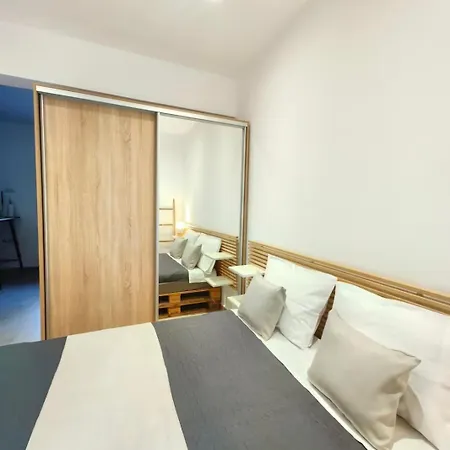 Archo's 2 Smart Location, Private Parking * חאניה